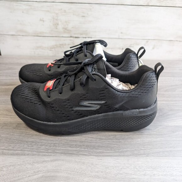 Skechers Go Run Performance Size 7 Wide Air Cooled Goga Mat Lightweight Black - Picture 7 of 9